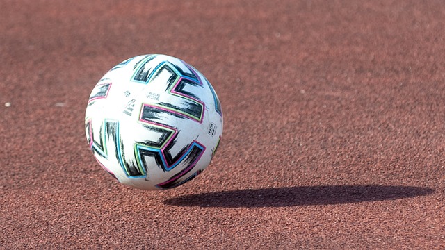 他注意到了 他注意到了